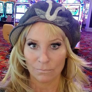 Meet your Posher, Lorna